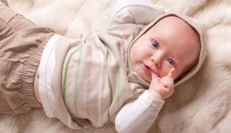 اهم الطرق لمعالجة الامساك عند الرضيع